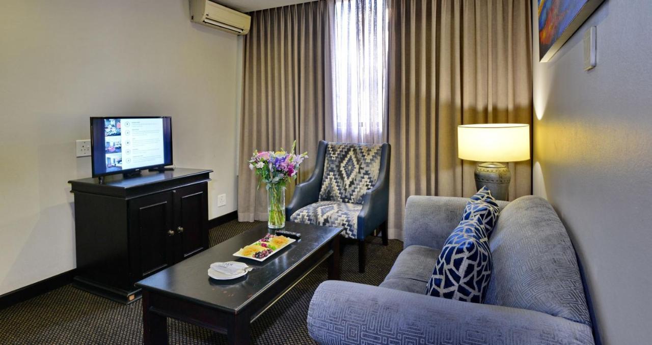 Anew Hotel Witbank Emalahleni エクステリア 写真
