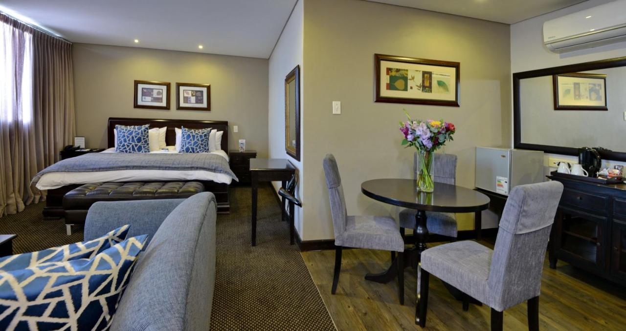 Anew Hotel Witbank Emalahleni エクステリア 写真