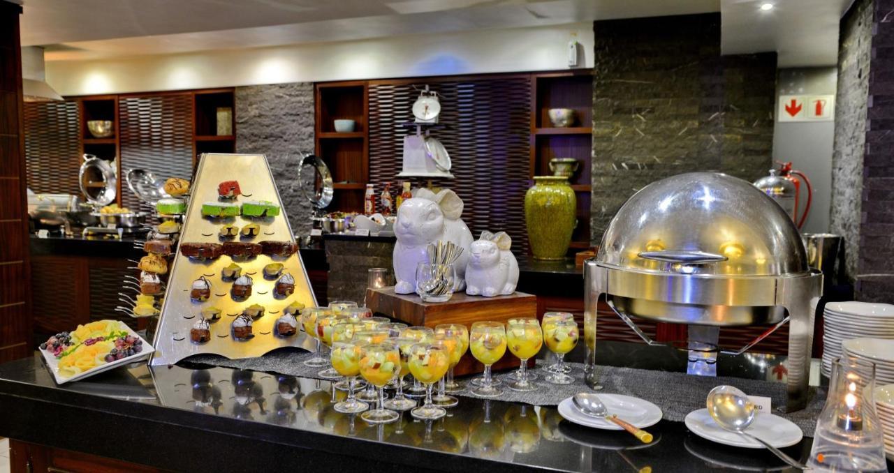 Anew Hotel Witbank Emalahleni エクステリア 写真